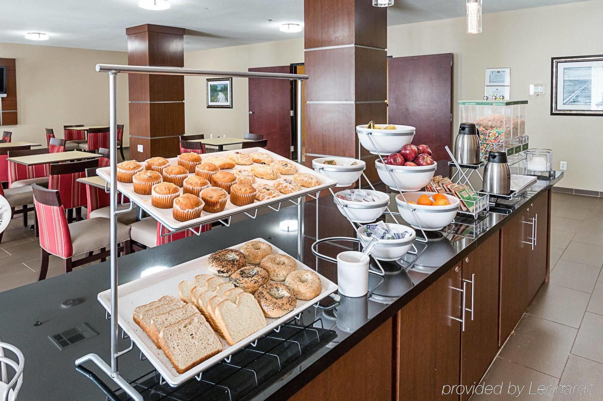 คอมฟอร์ท สวีท Hotel เอนนิส ภายนอก รูปภาพ